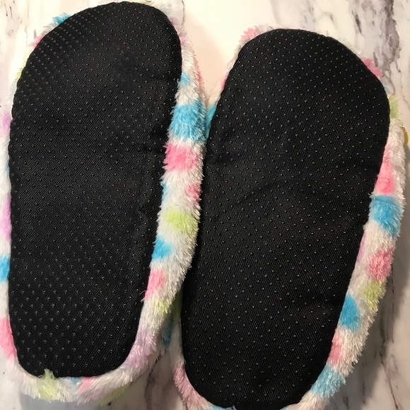 Ty Fuzzy Slippers - Picture 4 of 6